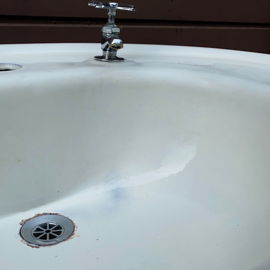 Beautiful oval vintage sink