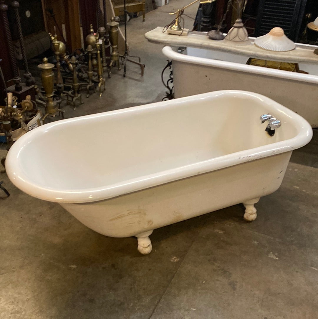 White Clawfoot Bathtub – Vintage House Part